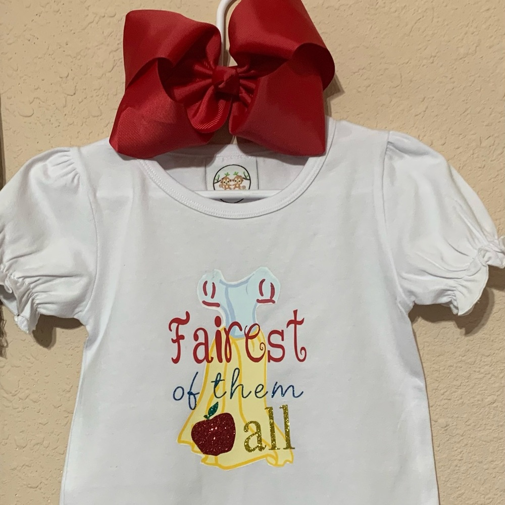 Custom made Snow White shirt Sz 3